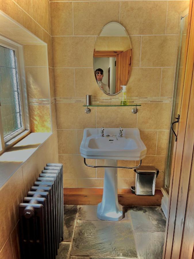 Beautiful Ancient Stone Cottage, Local Walks & Pub! Conwy Eksteriør bilde